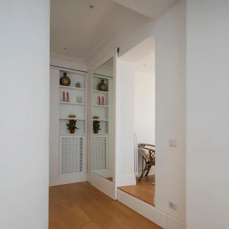 Monti Zen Penthouse-zeno57 Apartment